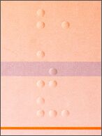 Brailleschrift auf einer Arzneiverpackung